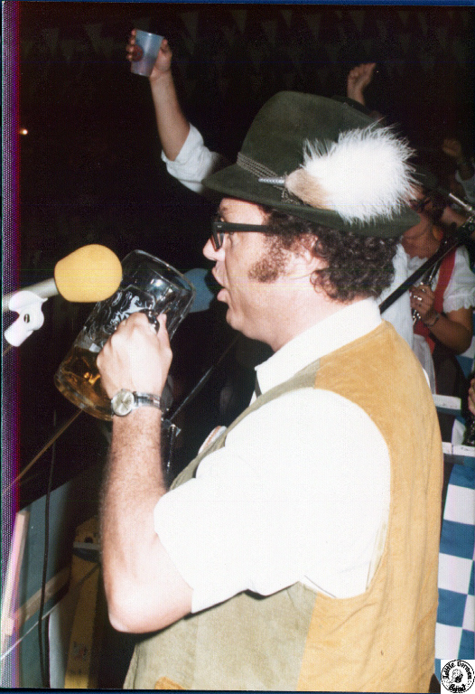 1975 10 12 23 Baltimore Oktoberfest.jpg